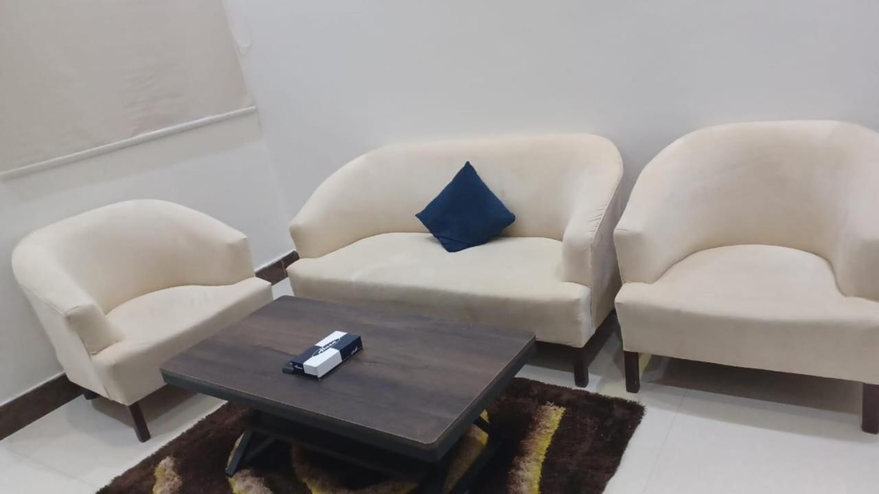 Quiet Rooms 7 Riadh Exterior foto