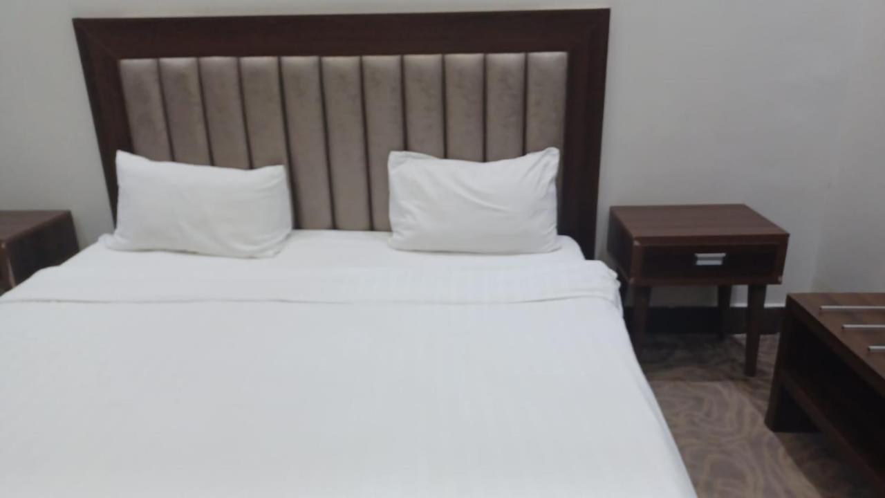 Quiet Rooms 7 Riadh Exterior foto